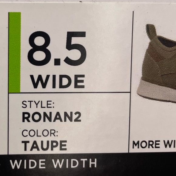 Men’s Oxford Sneakers - Picture 15 of 15